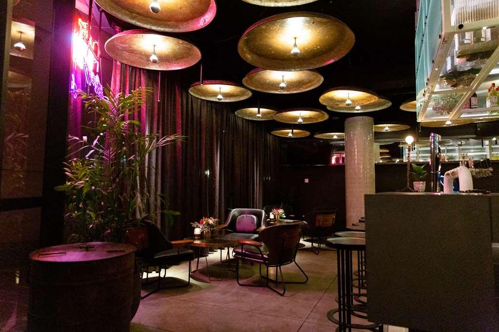 Qt Melbourne Hotel Restaurante foto